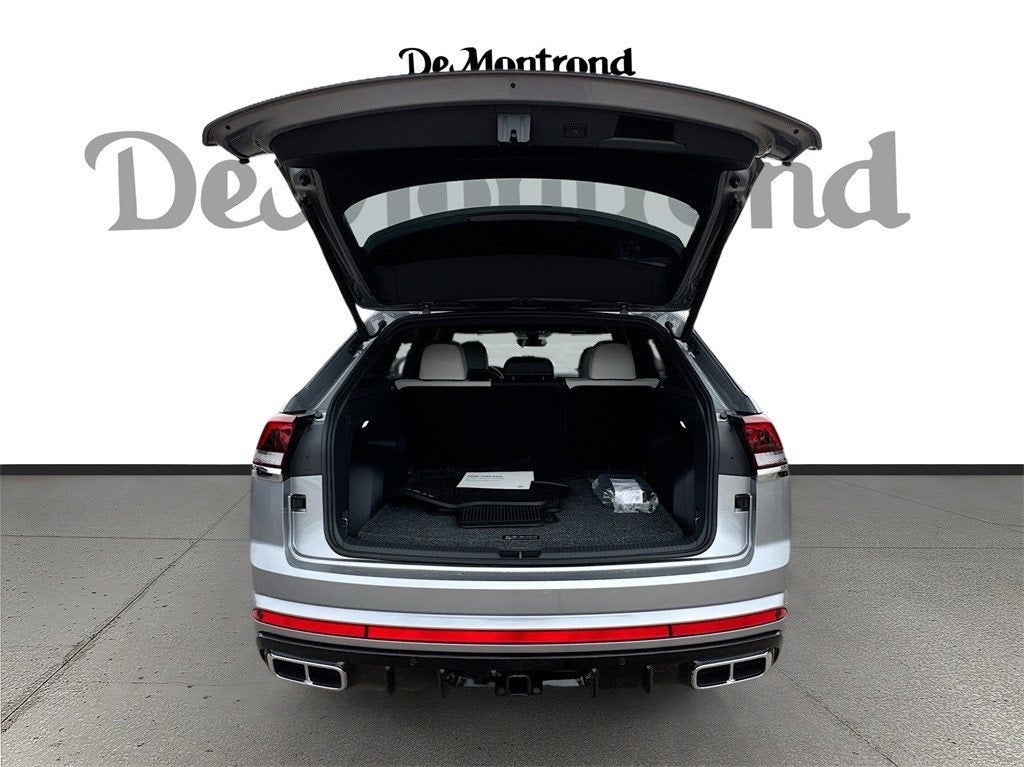 2025 Volkswagen Atlas Cross Sport 2.0T SEL Premium R-Line