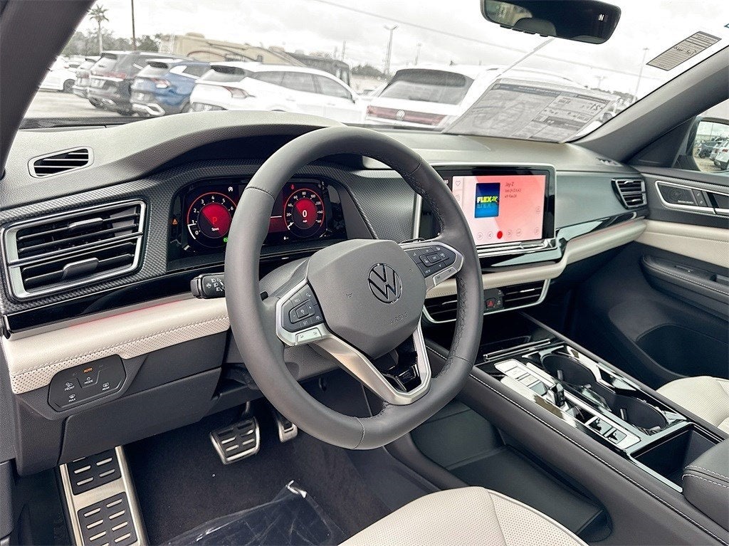 2025 Volkswagen Atlas Cross Sport 2.0T SEL Premium R-Line