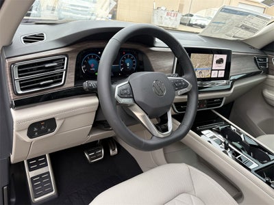 2026 Volkswagen Atlas 2.0T SEL Premium R-Line