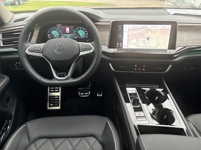 2025 Volkswagen Atlas 2.0T SEL Premium R-Line
