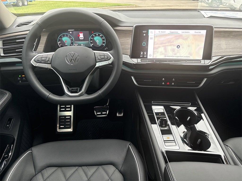 2025 Volkswagen Atlas 2.0T SEL Premium R-Line