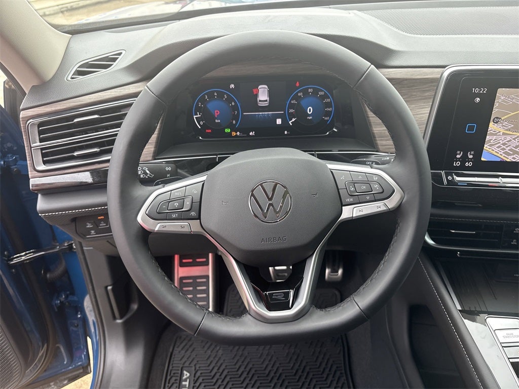 2025 Volkswagen Atlas 2.0T SEL Premium R-Line
