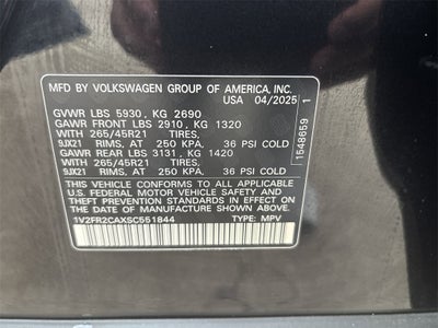 2025 Volkswagen Atlas 2.0T SEL Premium R-Line