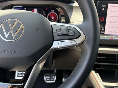 2024 Volkswagen Atlas 2.0T Peak Edition SEL