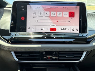 2024 Volkswagen Atlas 2.0T Peak Edition SEL