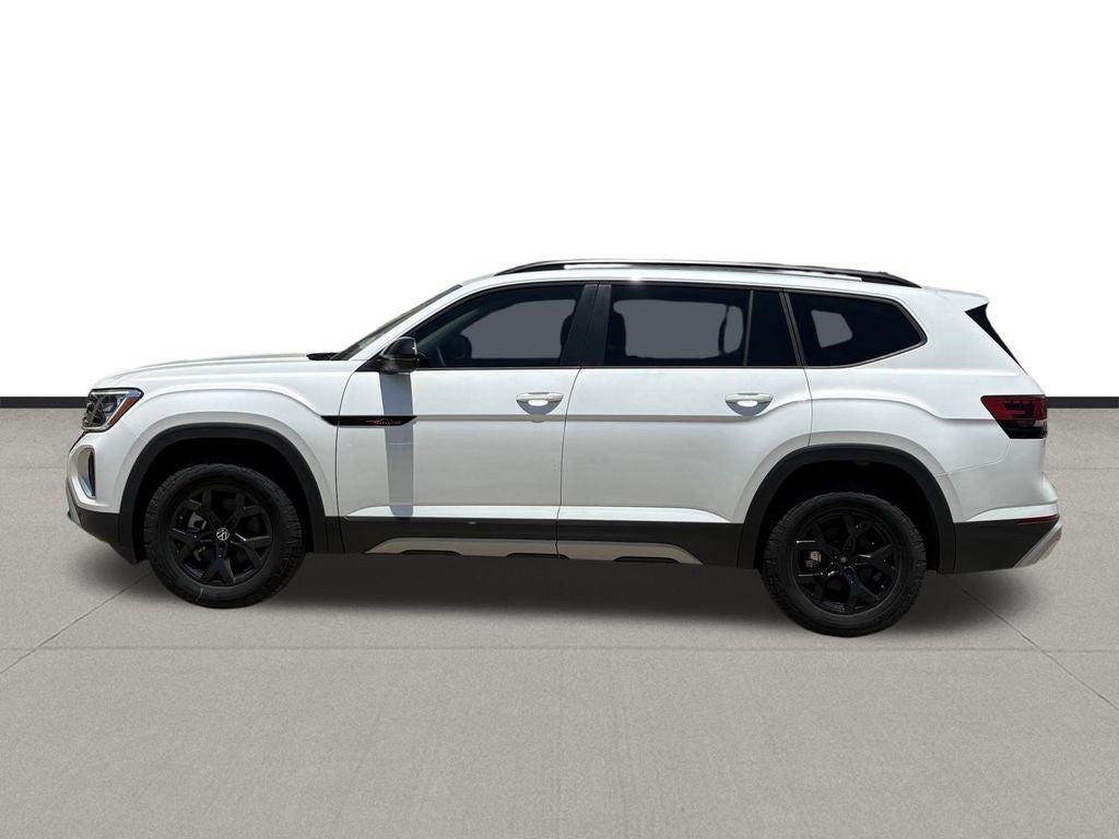 2024 Volkswagen Atlas 2.0T Peak Edition SEL