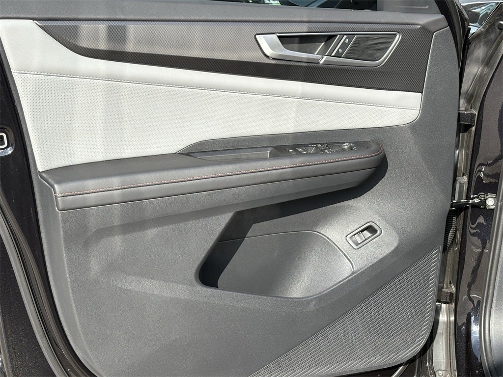 2024 Volkswagen Atlas 2.0T Peak Edition SEL