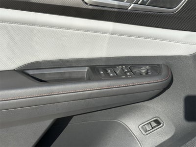 2024 Volkswagen Atlas 2.0T Peak Edition SEL