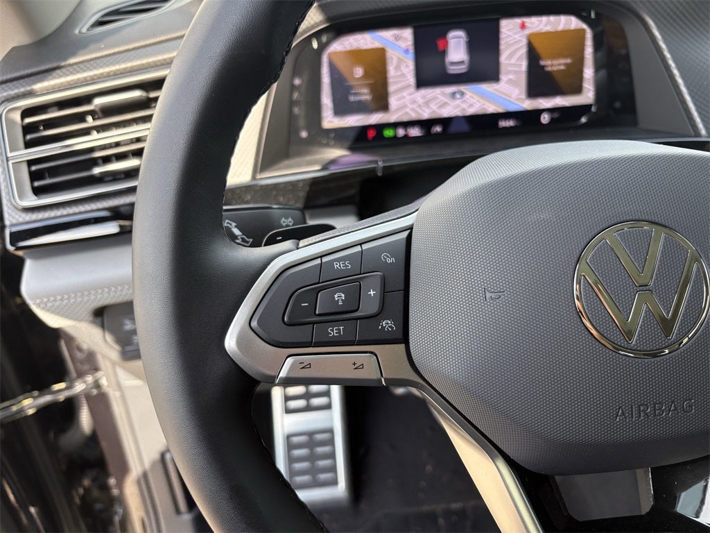 2024 Volkswagen Atlas 2.0T Peak Edition SEL