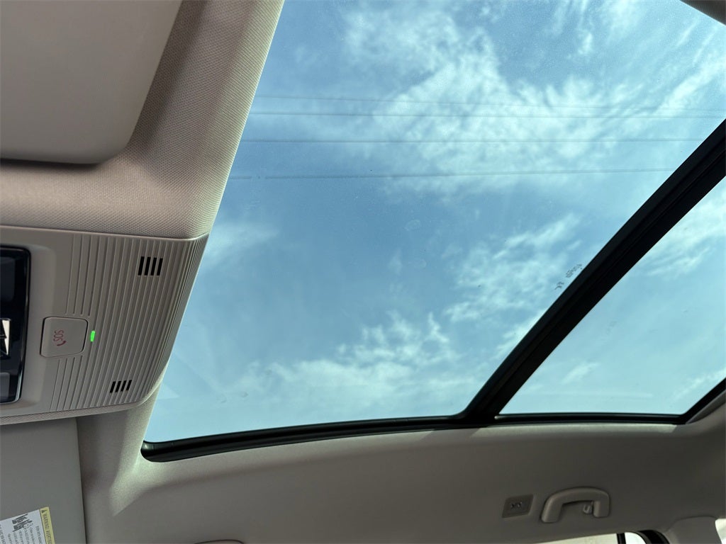 2024 Volkswagen Atlas 2.0T Peak Edition SEL