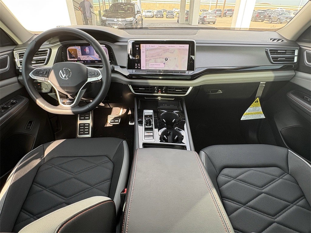 2024 Volkswagen Atlas 2.0T Peak Edition SEL