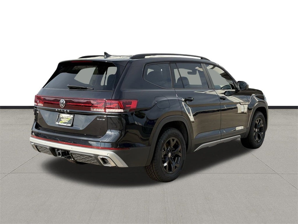 2024 Volkswagen Atlas 2.0T Peak Edition SEL