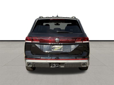 2024 Volkswagen Atlas 2.0T Peak Edition SEL