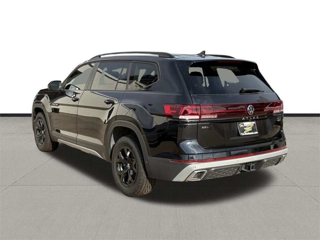 2024 Volkswagen Atlas 2.0T Peak Edition SEL