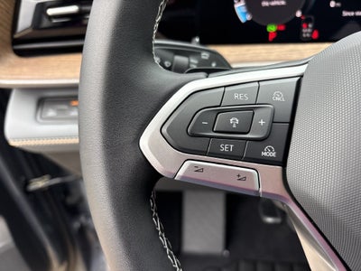 2027 Volkswagen Atlas SE w/Technology