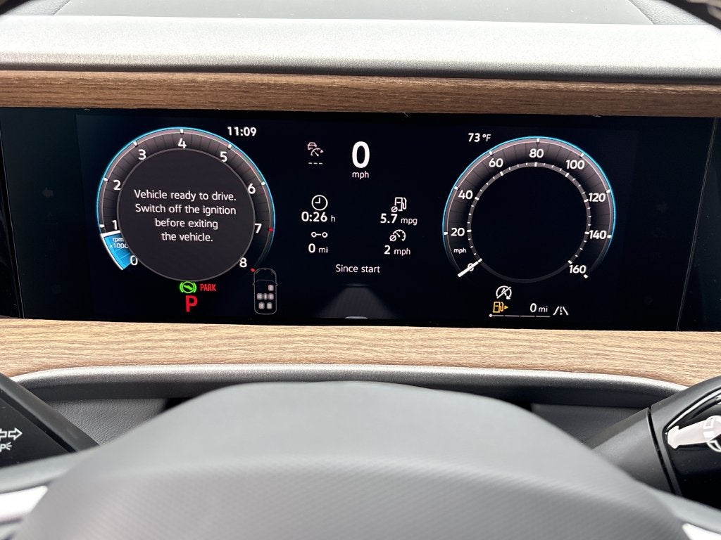 2027 Volkswagen Atlas SE w/Technology