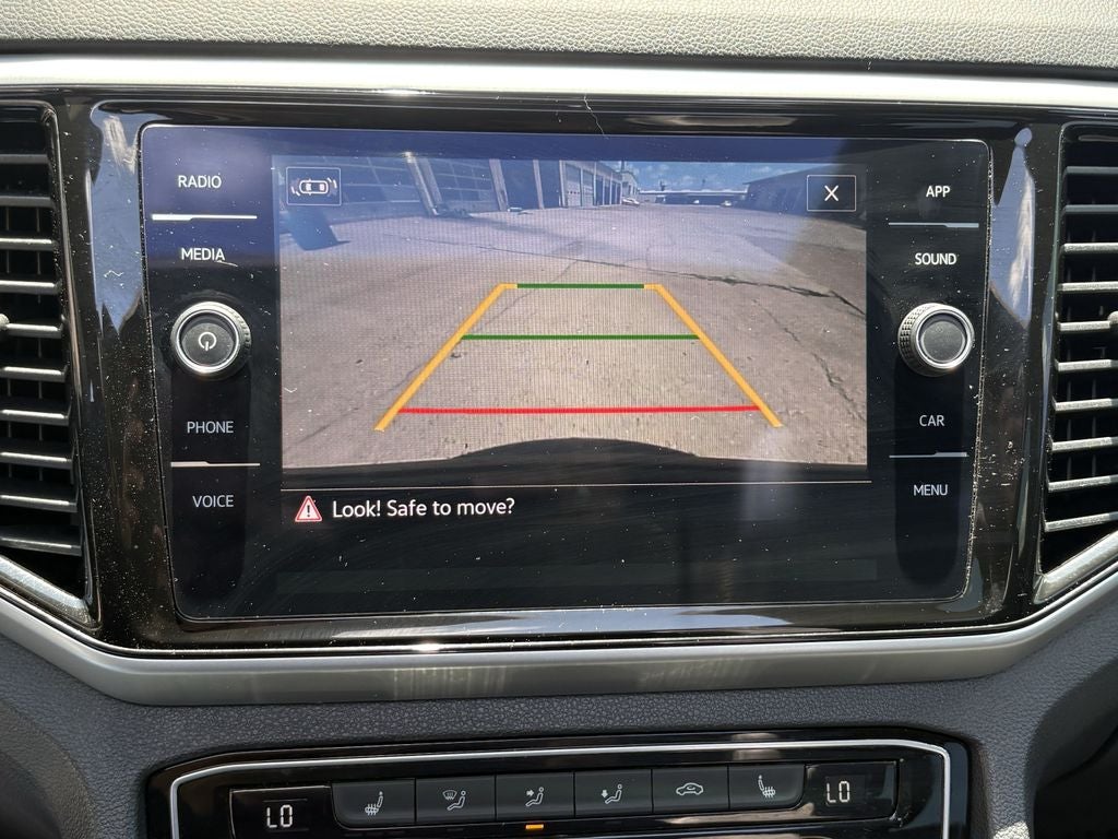 2023 Volkswagen Atlas Cross Sport 2.0T SE w/Technology