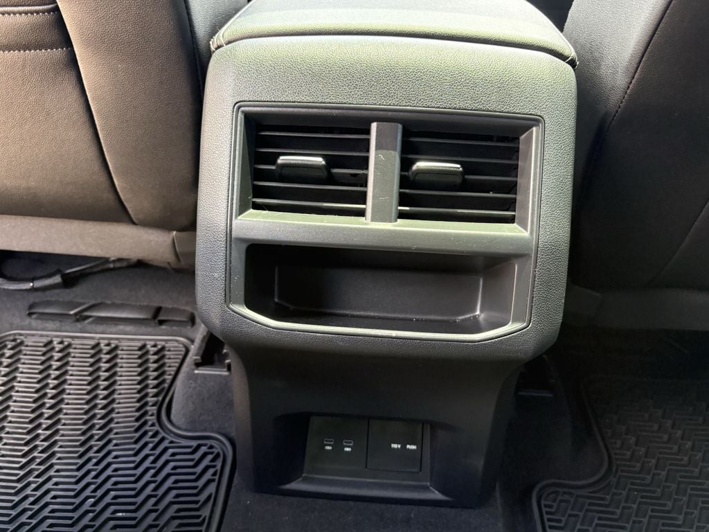 2023 Volkswagen Atlas Cross Sport 2.0T SE w/Technology