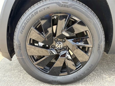 2026 Volkswagen Atlas 2.0T SE w/ Technology