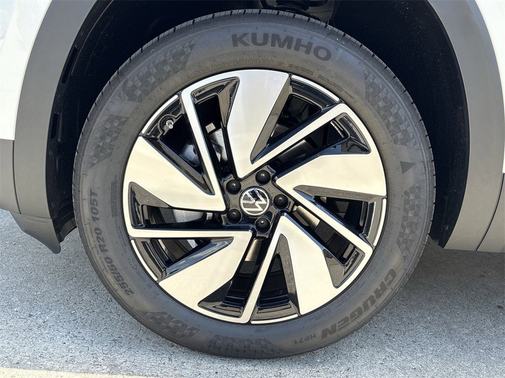 2026 Volkswagen Atlas 2.0T SE w/ Technology