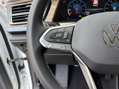 2026 Volkswagen Atlas 2.0T SE w/ Technology