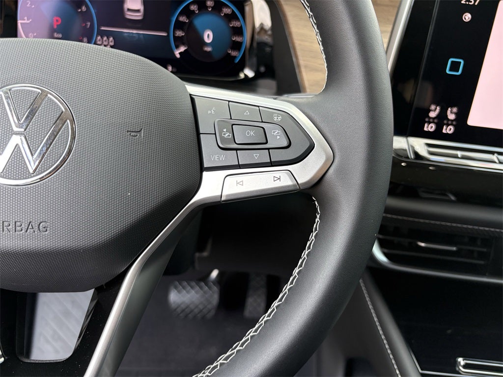 2026 Volkswagen Atlas 2.0T SE w/ Technology