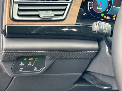 2025 Volkswagen Atlas 2.0T SE w/ Technology