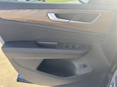 2025 Volkswagen Atlas 2.0T SE w/ Technology