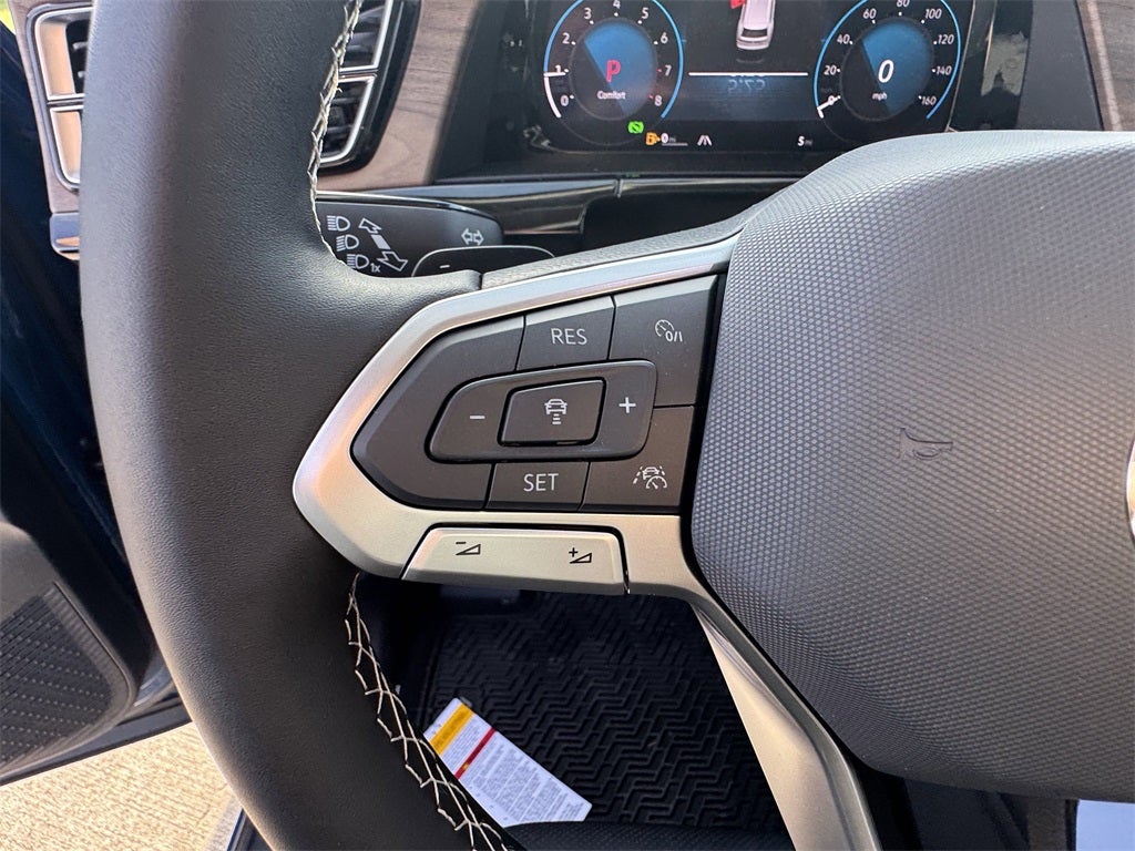 2025 Volkswagen Atlas 2.0T SE w/ Technology