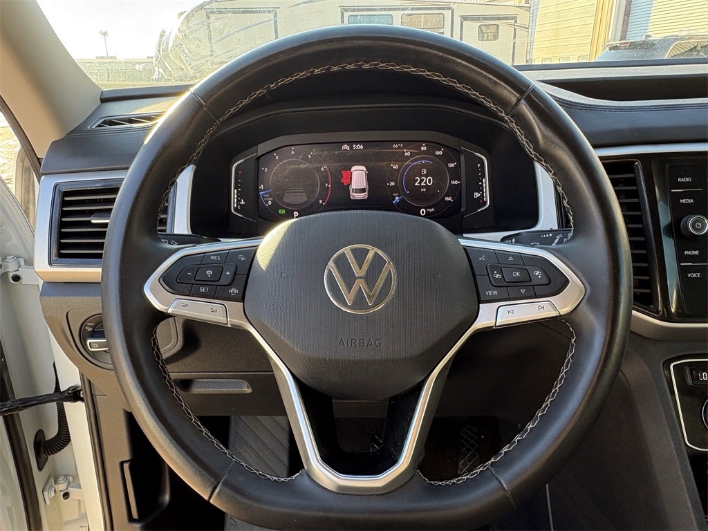 2023 Volkswagen Atlas 3.6L V6 SE w/Technology