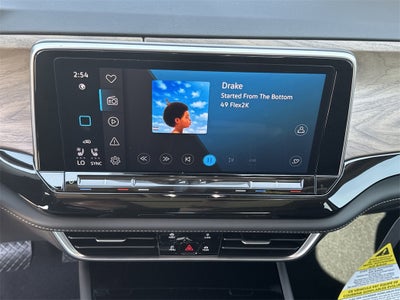 2025 Volkswagen Atlas 2.0T SE w/ Technology