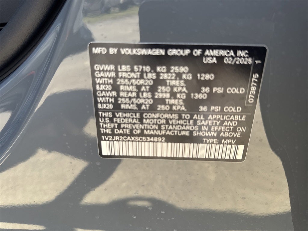2025 Volkswagen Atlas 2.0T SE w/ Technology