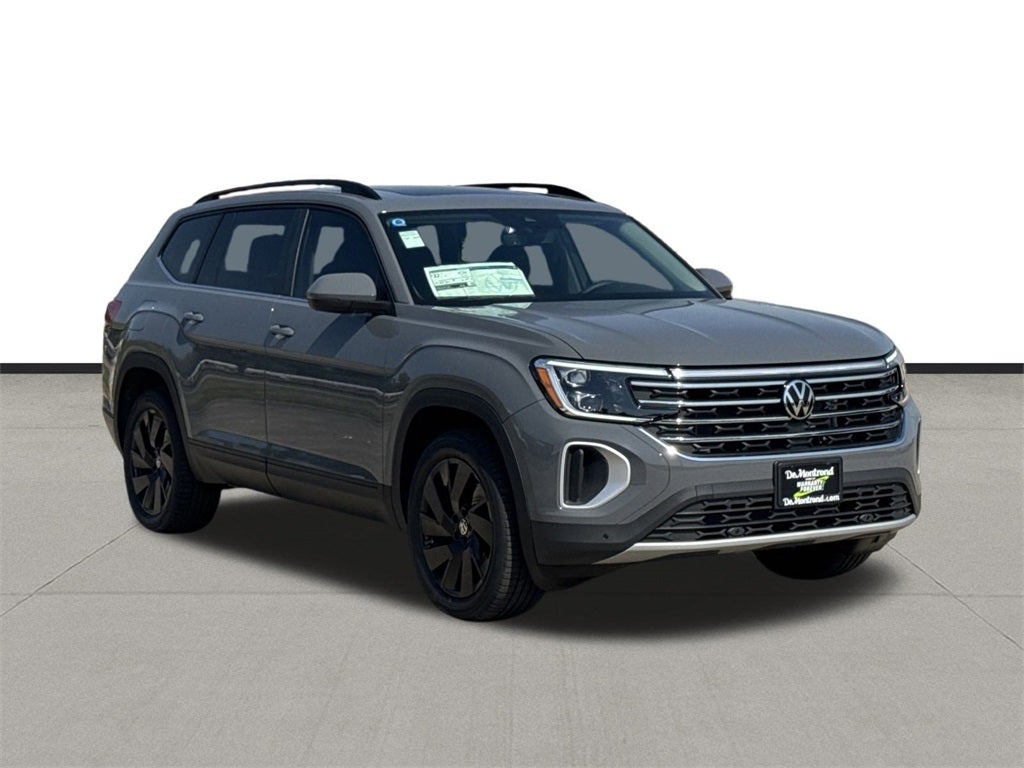 2025 Volkswagen Atlas 2.0T SE w/ Technology