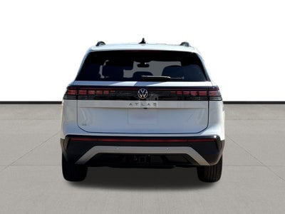 2027 Volkswagen Atlas SE w/Technology