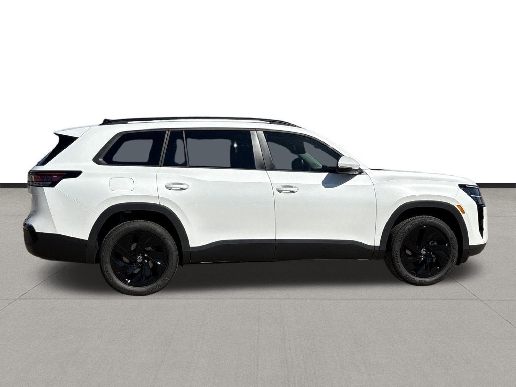 2027 Volkswagen Atlas SE w/Technology