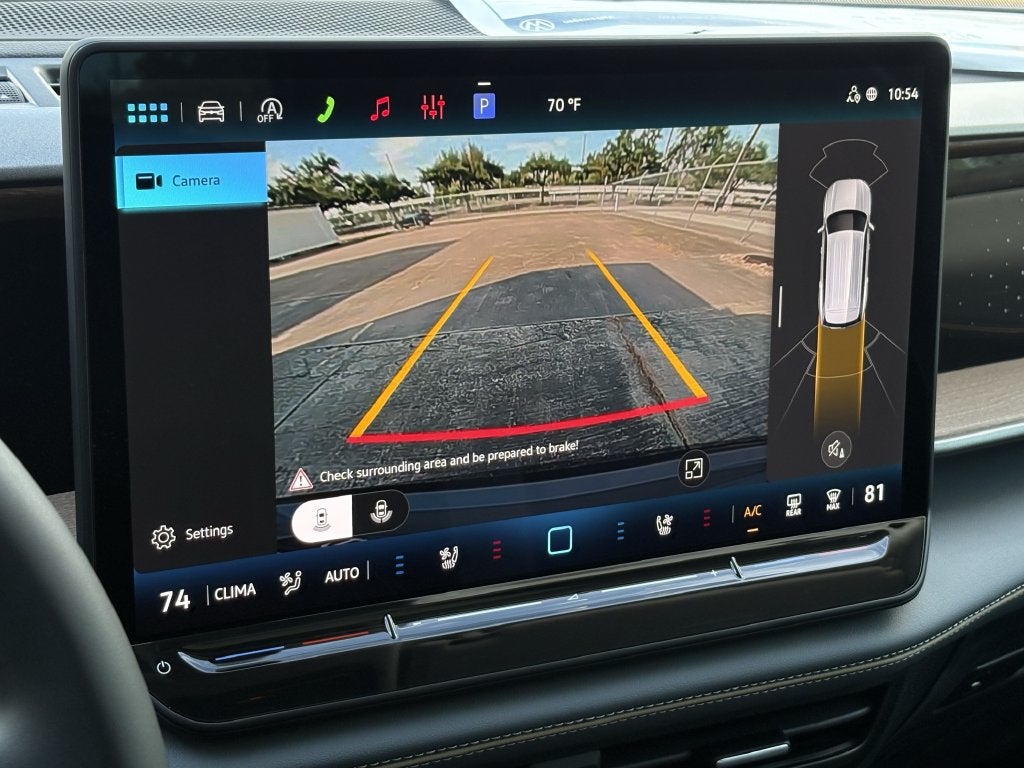 2027 Volkswagen Atlas SE w/Technology