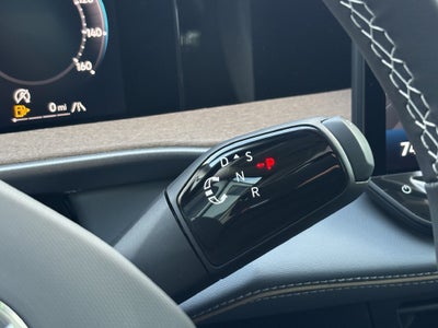 2027 Volkswagen Atlas SE w/Technology