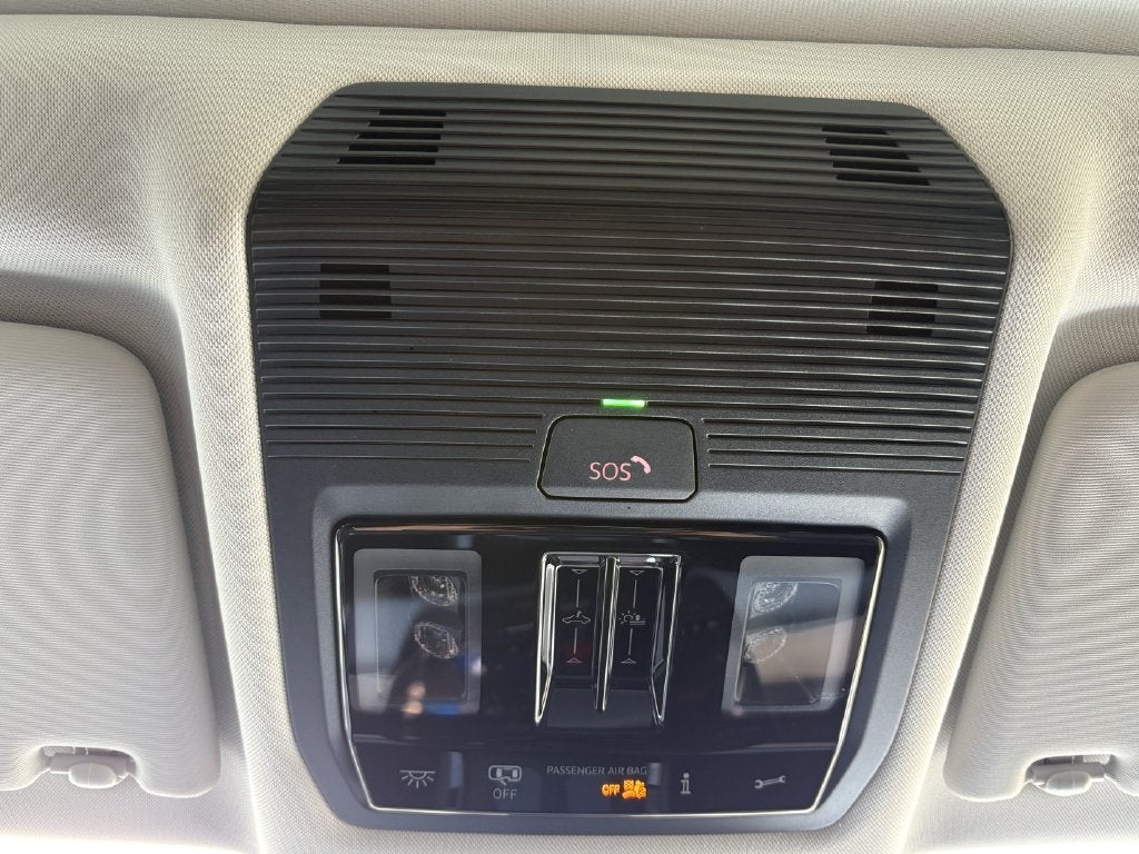 2027 Volkswagen Atlas SE w/Technology
