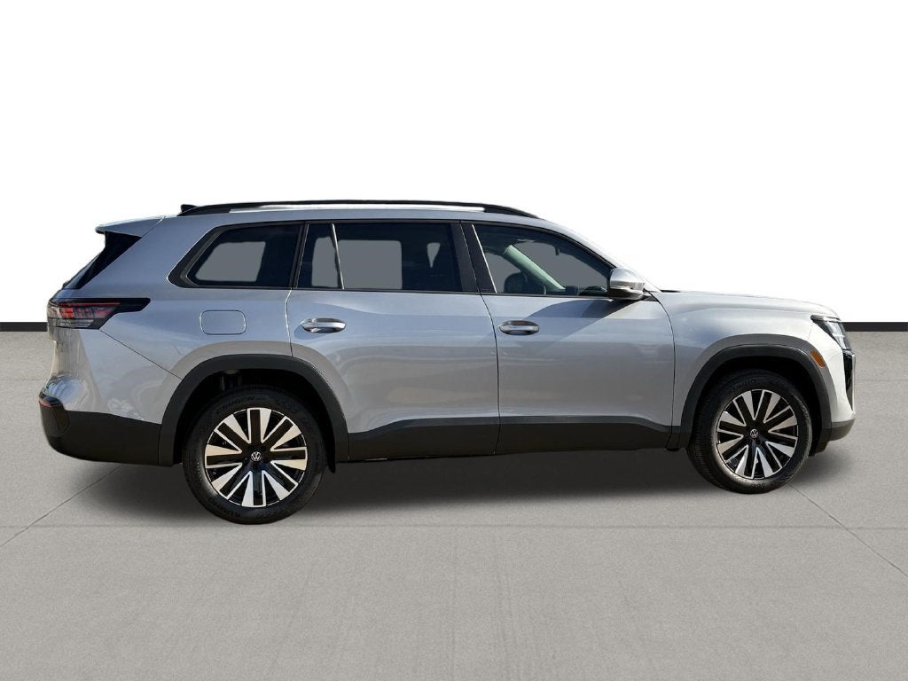 2027 Volkswagen Atlas SE w/Technology