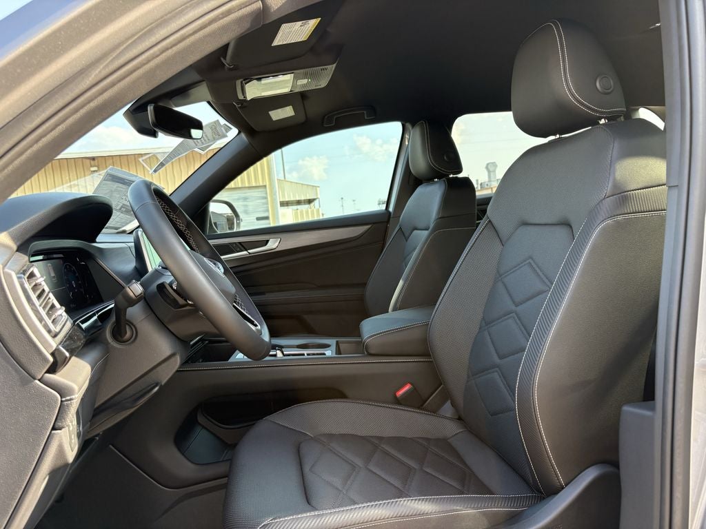 2026 Volkswagen Atlas Cross Sport 2.0T SE