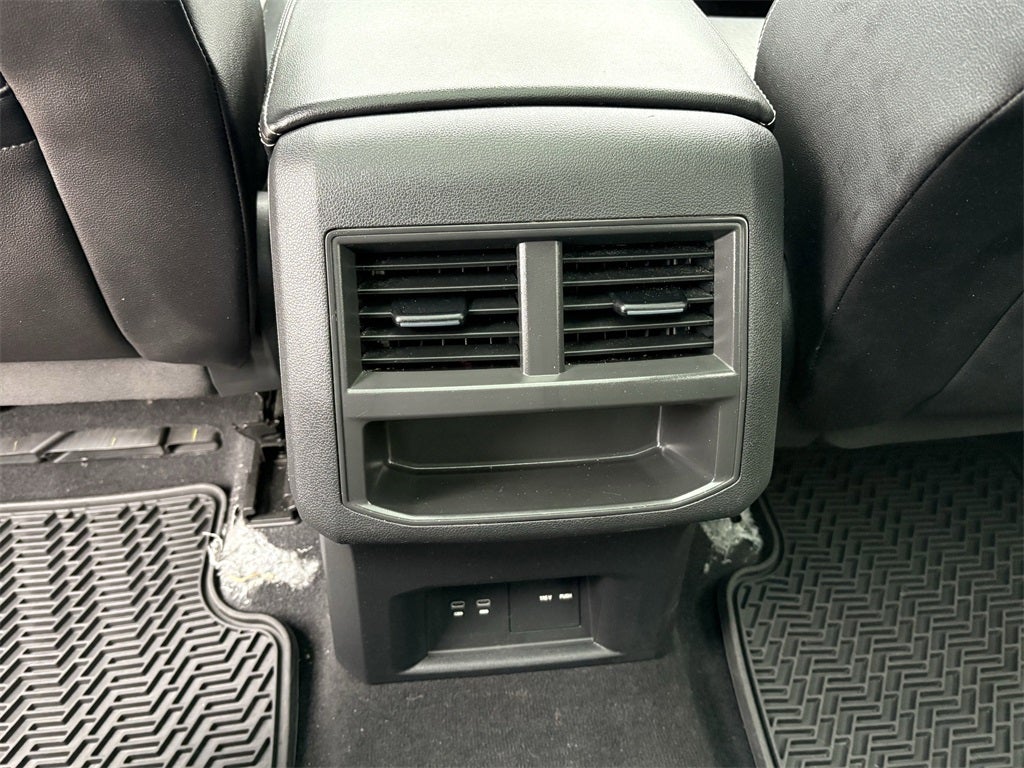 2023 Volkswagen Atlas Cross Sport 2.0T SEL R-Line