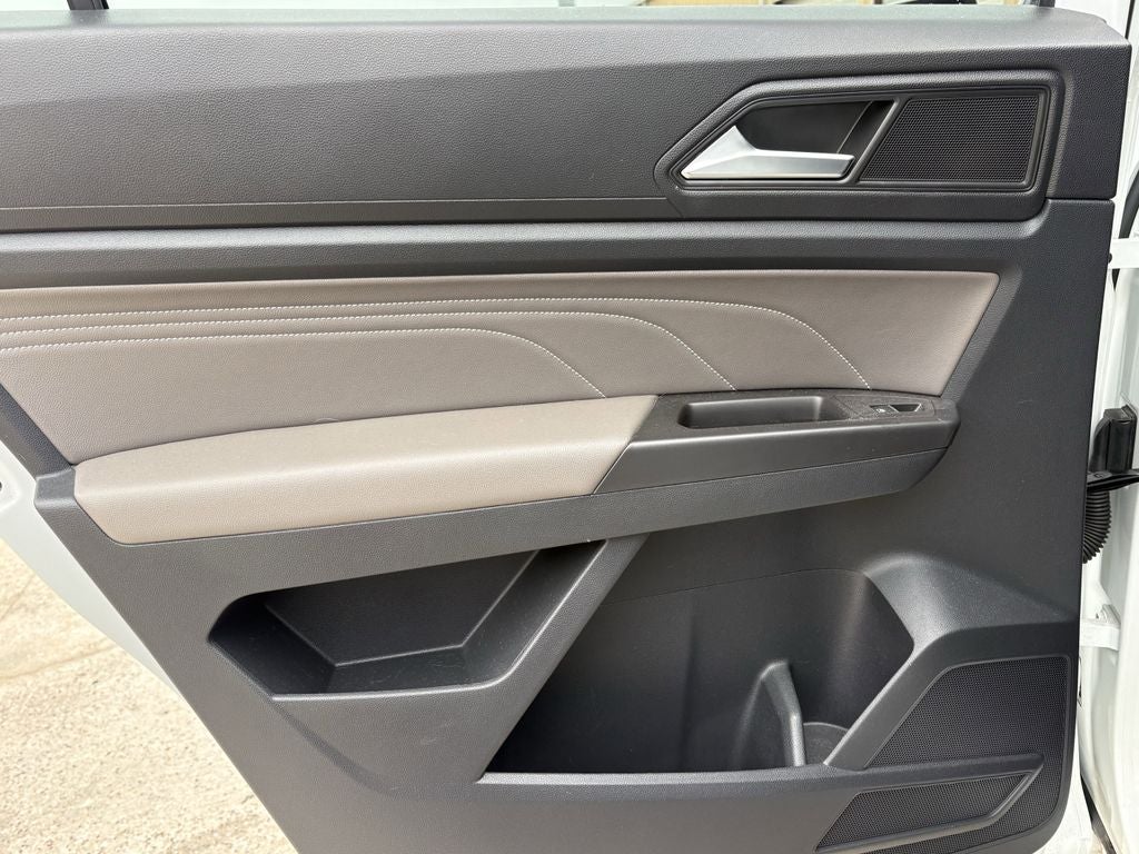 2022 Volkswagen Atlas Cross Sport 2.0T SEL R-Line