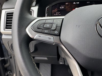 2023 Volkswagen Atlas Cross Sport 2.0T SE w/Technology