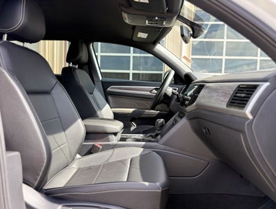 2023 Volkswagen Atlas Cross Sport 2.0T SE w/Technology