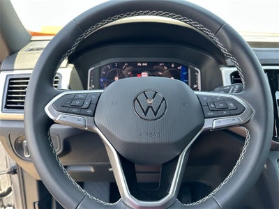 2023 Volkswagen Atlas Cross Sport 2.0T SE w/ Technology