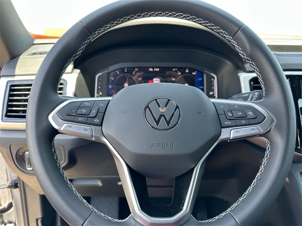 2023 Volkswagen Atlas Cross Sport 2.0T SE w/ Technology