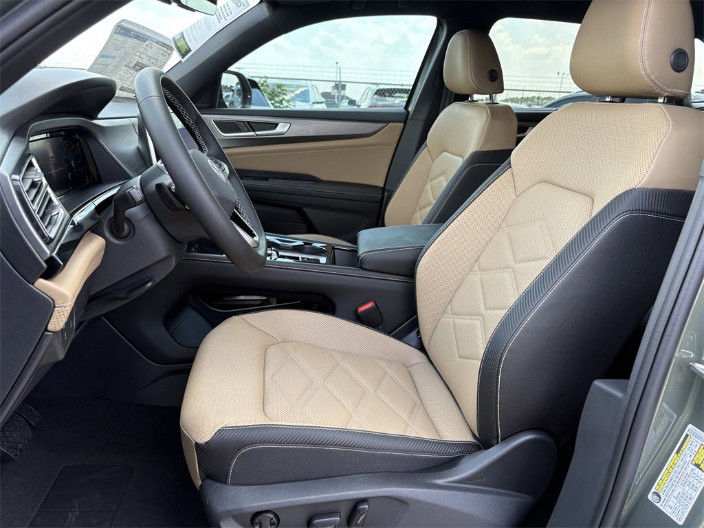 2026 Volkswagen Atlas Cross Sport 2.0T SE w/Technology