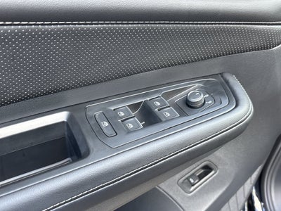 2026 Volkswagen Atlas Cross Sport SE w/Technology