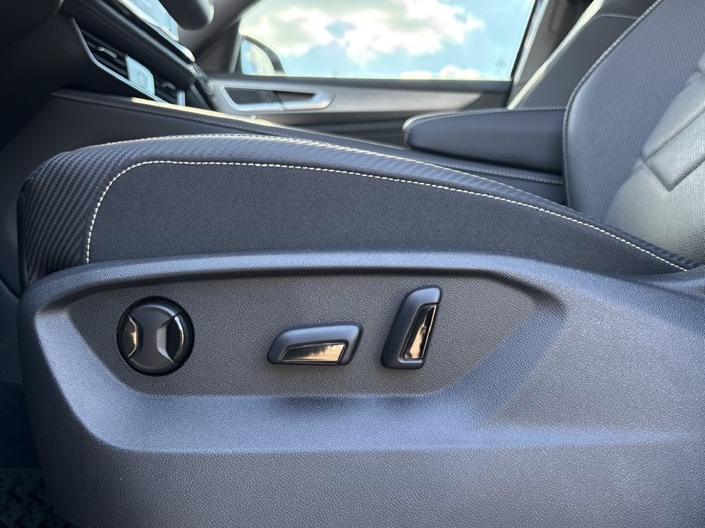 2026 Volkswagen Atlas Cross Sport SE w/Technology