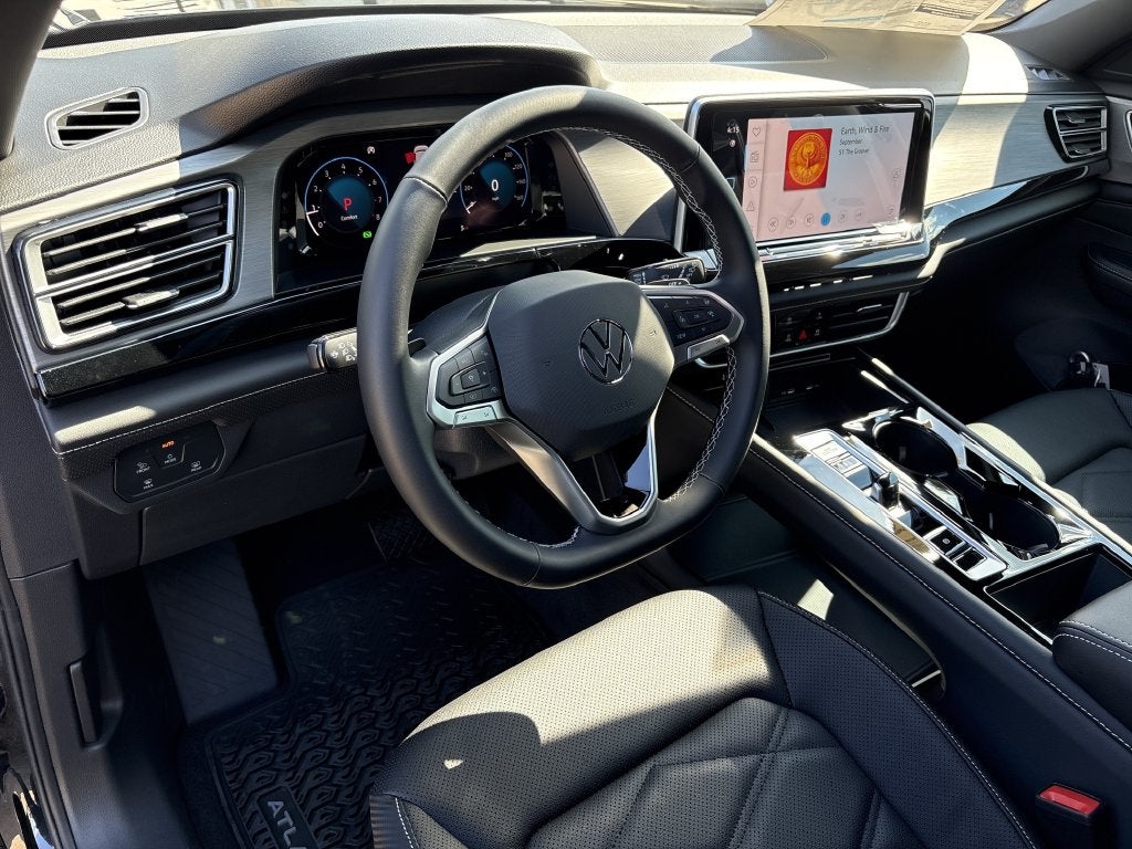 2026 Volkswagen Atlas Cross Sport SE w/Technology